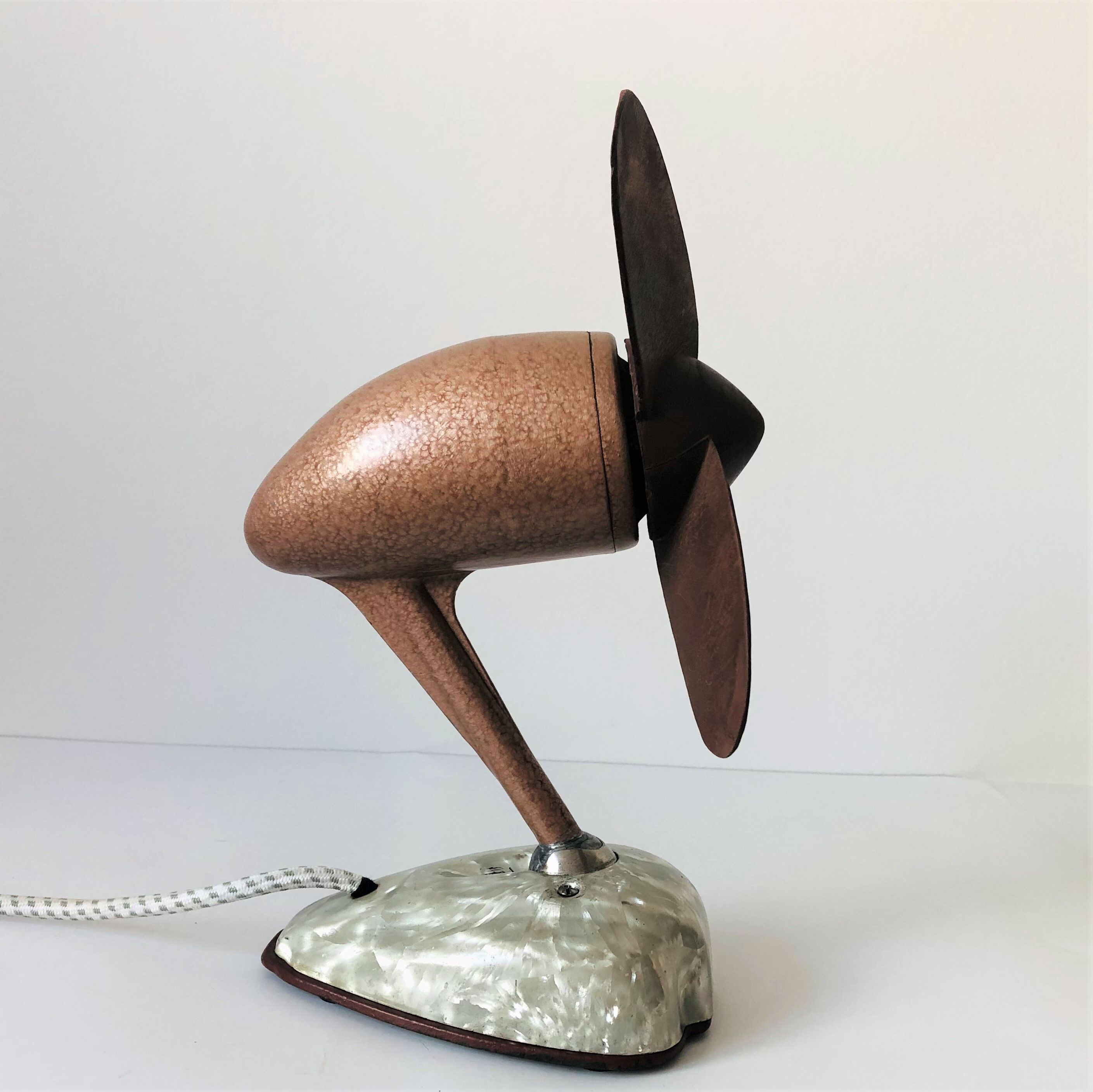 Art déco moderniste table métallique fan
