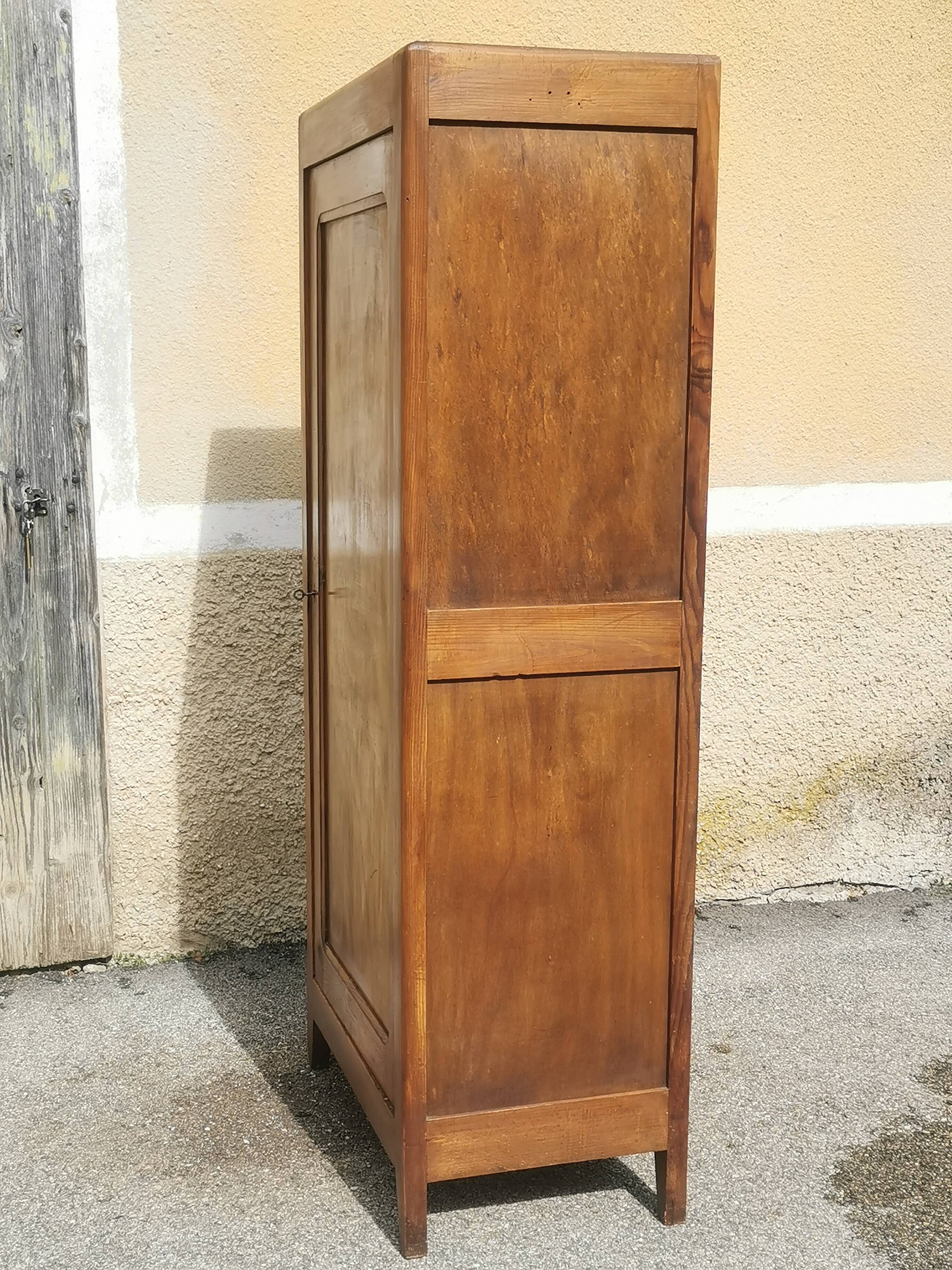 Parisian wardrobe with 1 door