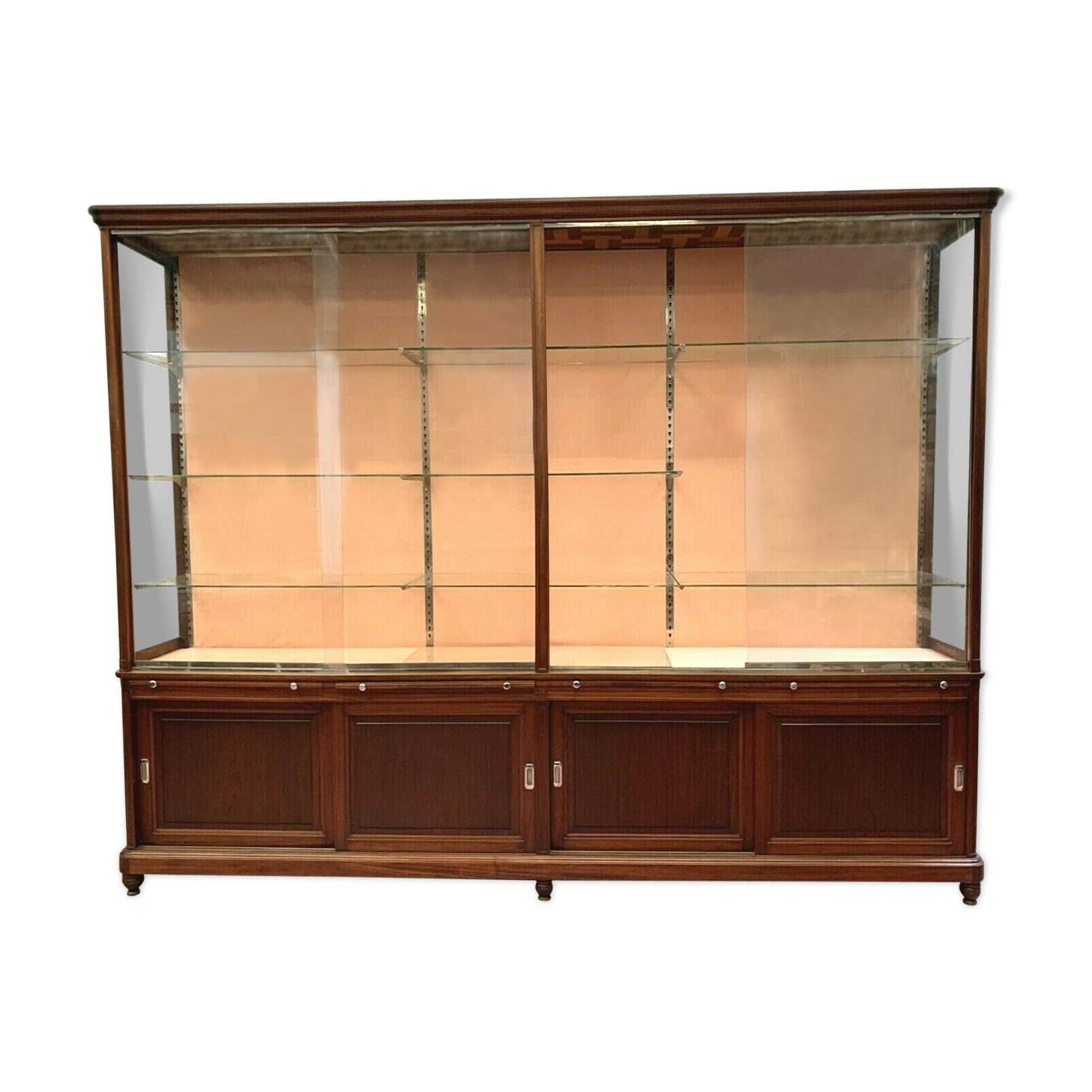 Two-body store window Presentation showcase has sliding doors