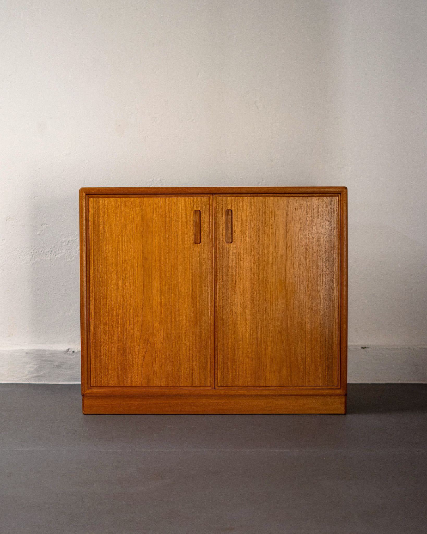 Buffet Dyrlund in teak