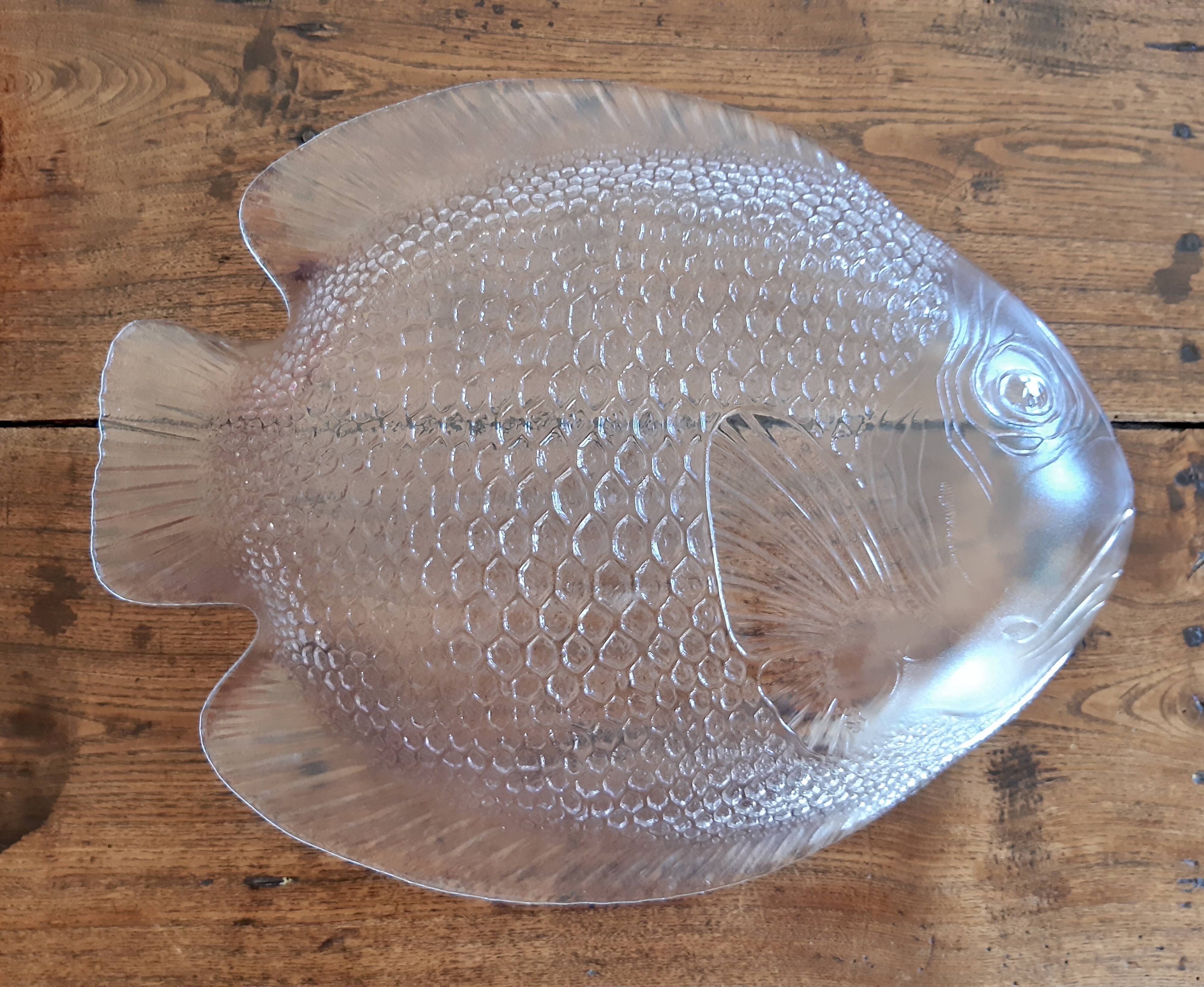 Vintage fish dish