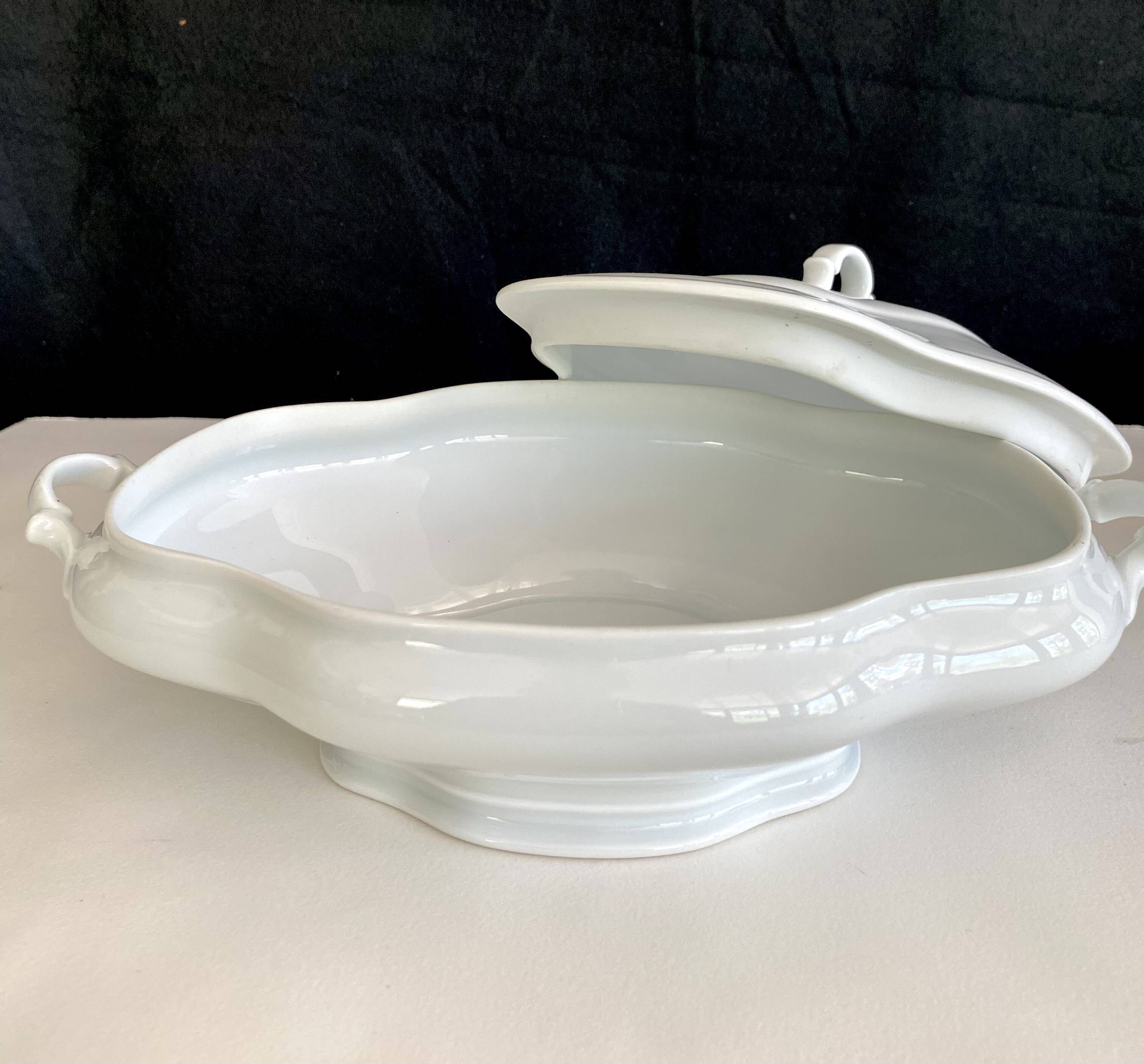 Limoges dish and its lid