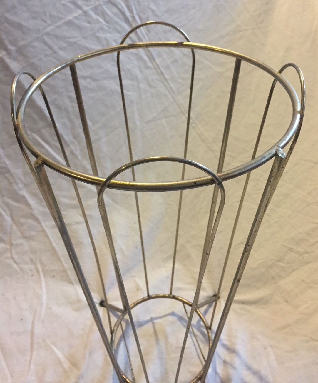 Umbrella holder metal 50