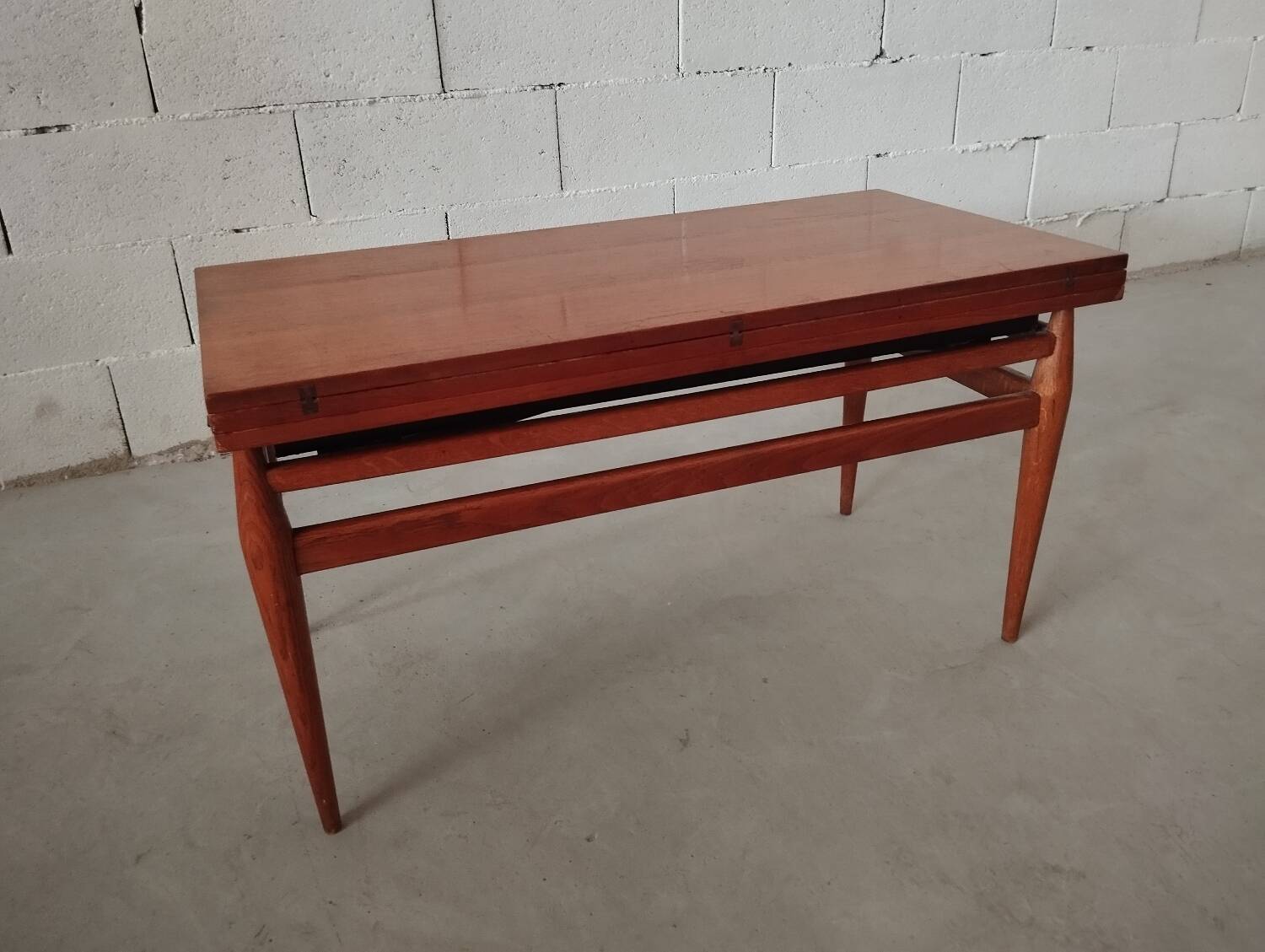 Scandinavian modular coffee table