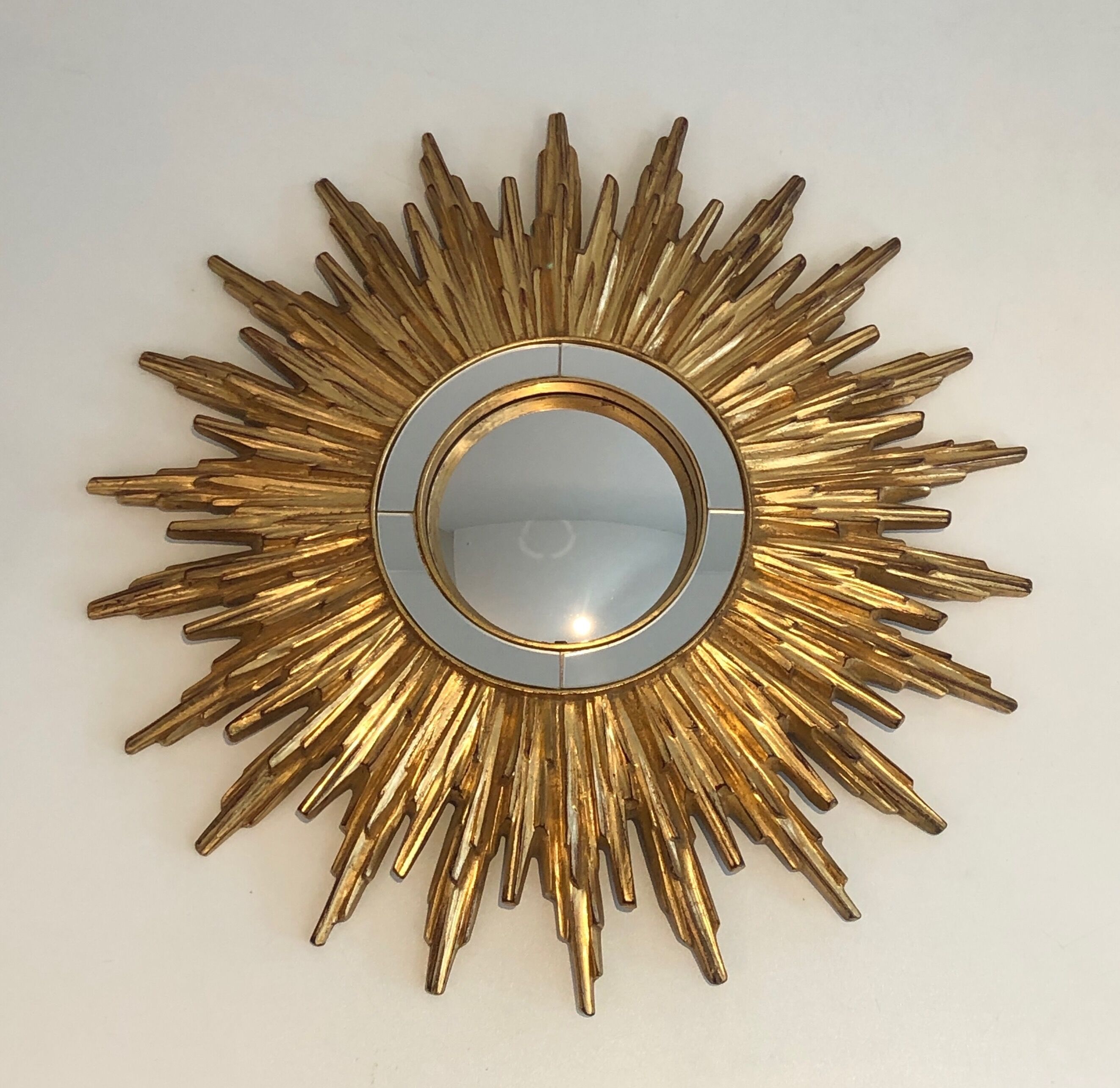 Sun mirror in golden resin 50cm