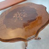 Inlaid pedestal table