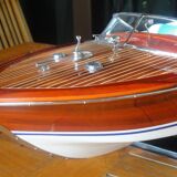 Model boat Riva Aquarama 63 cm