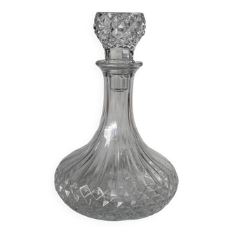 Glass carafe