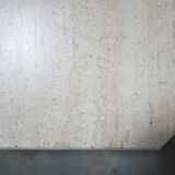 Table basse vintage en travertin