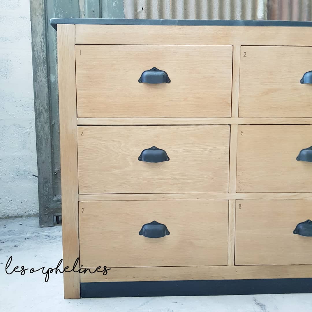 9-drawer haberdashery counter
