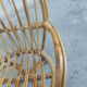 Fauteuil vintage en rotin d'enfant