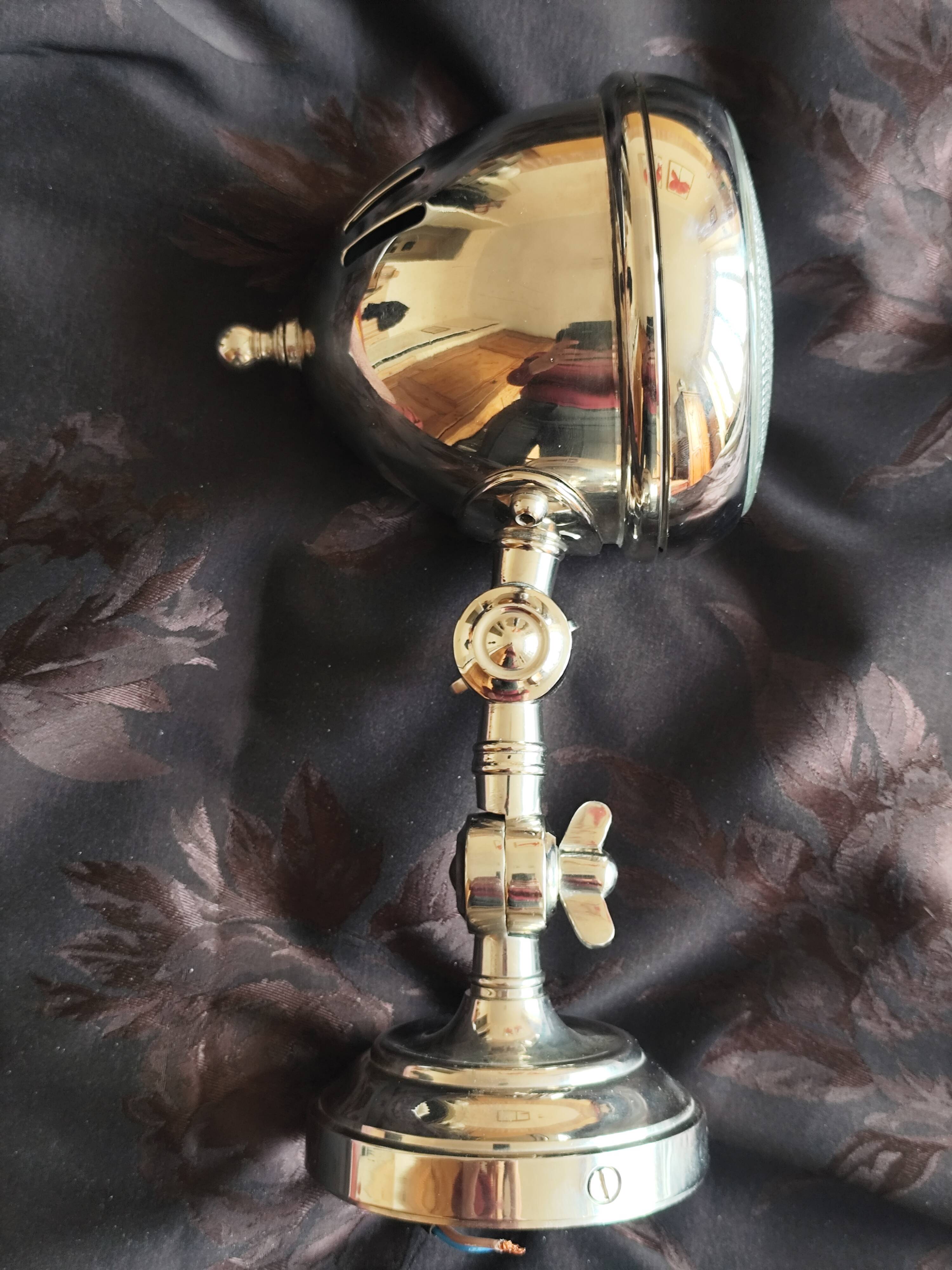 Adjustable brushed metal spotlight - articulated headlight lamp