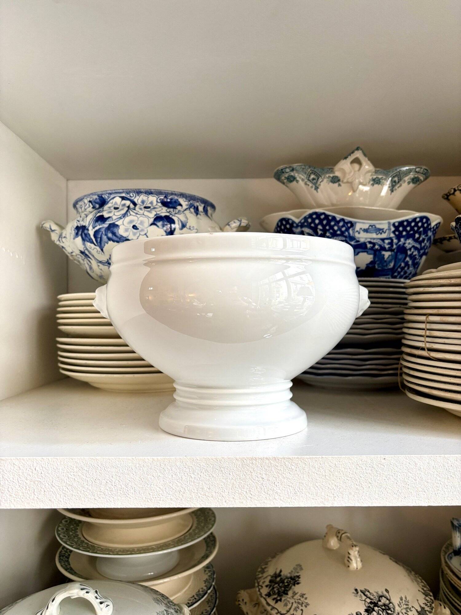 Pillivuyt white porcelain eared salad bowl