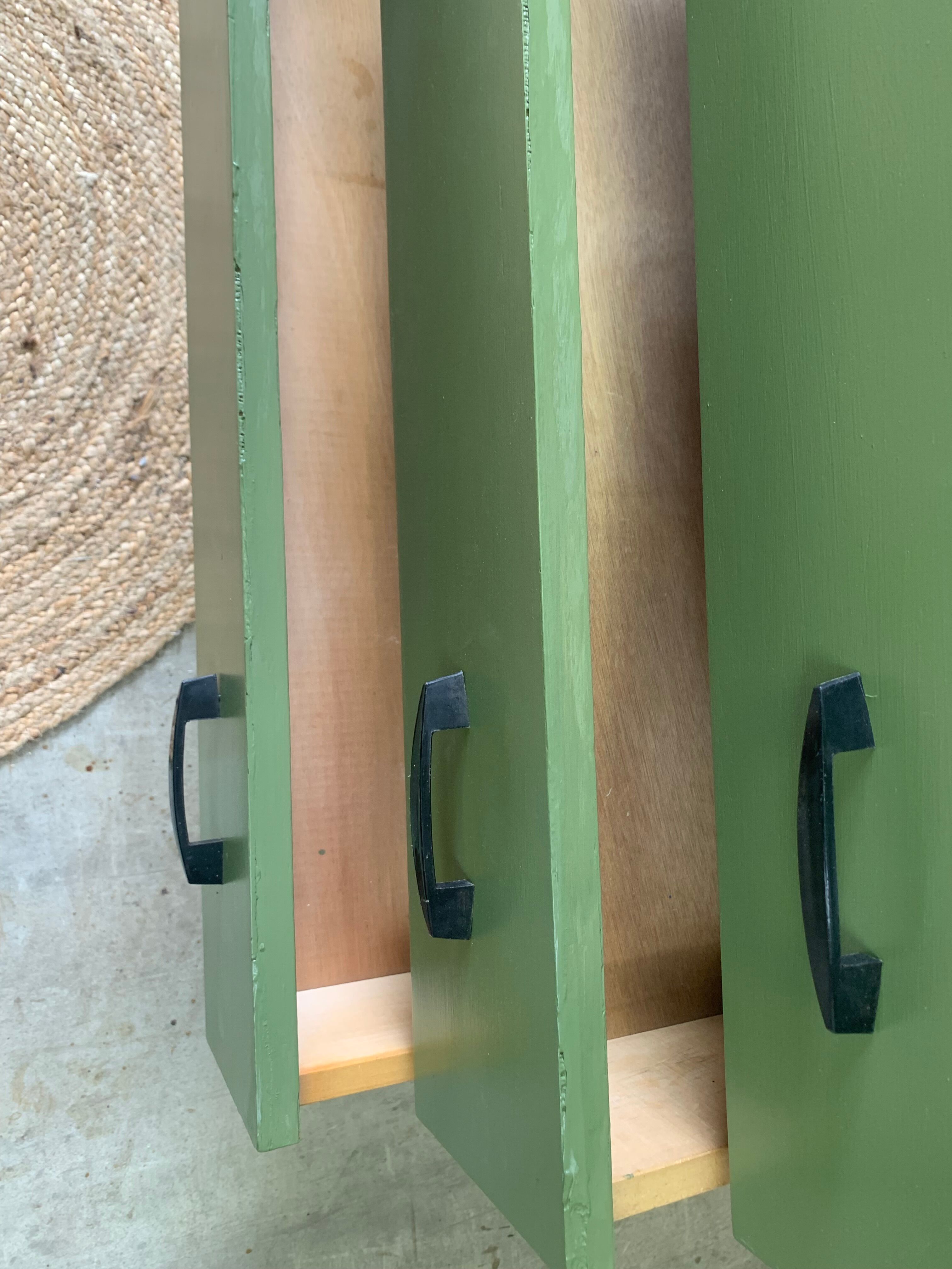 Chest of drawers from the 50s