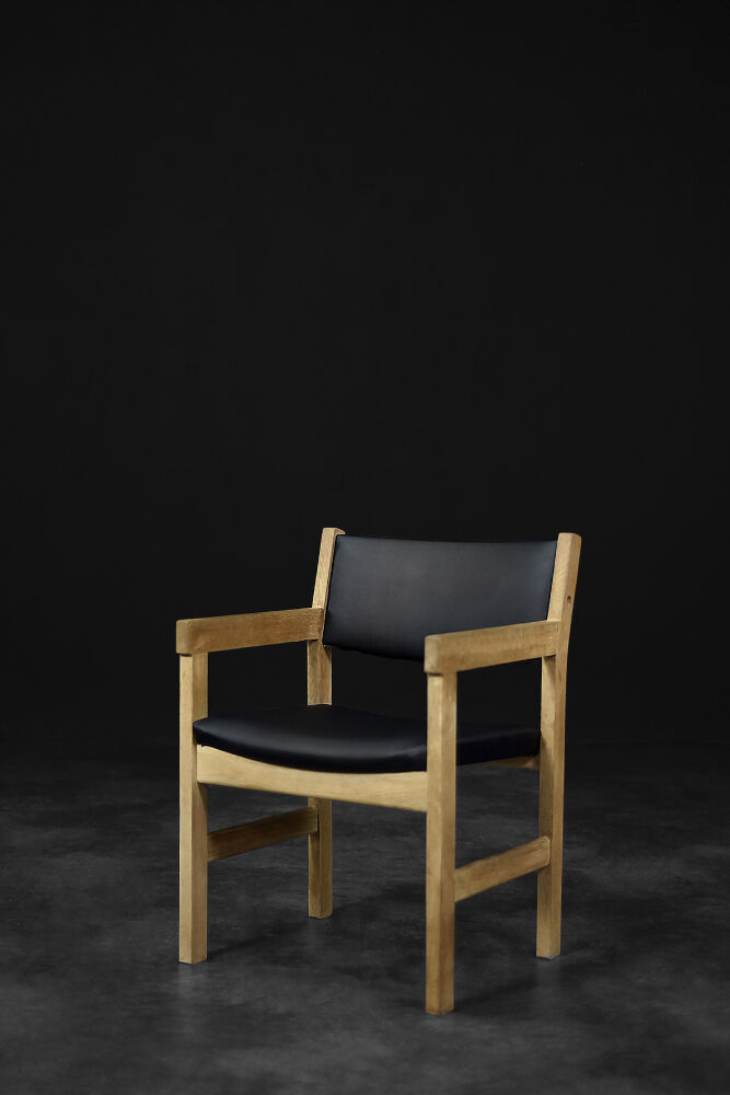 Vintage Danish oak chairs from the mid-century by Hans J. Wegner for Getama, 1960s, set of 4.