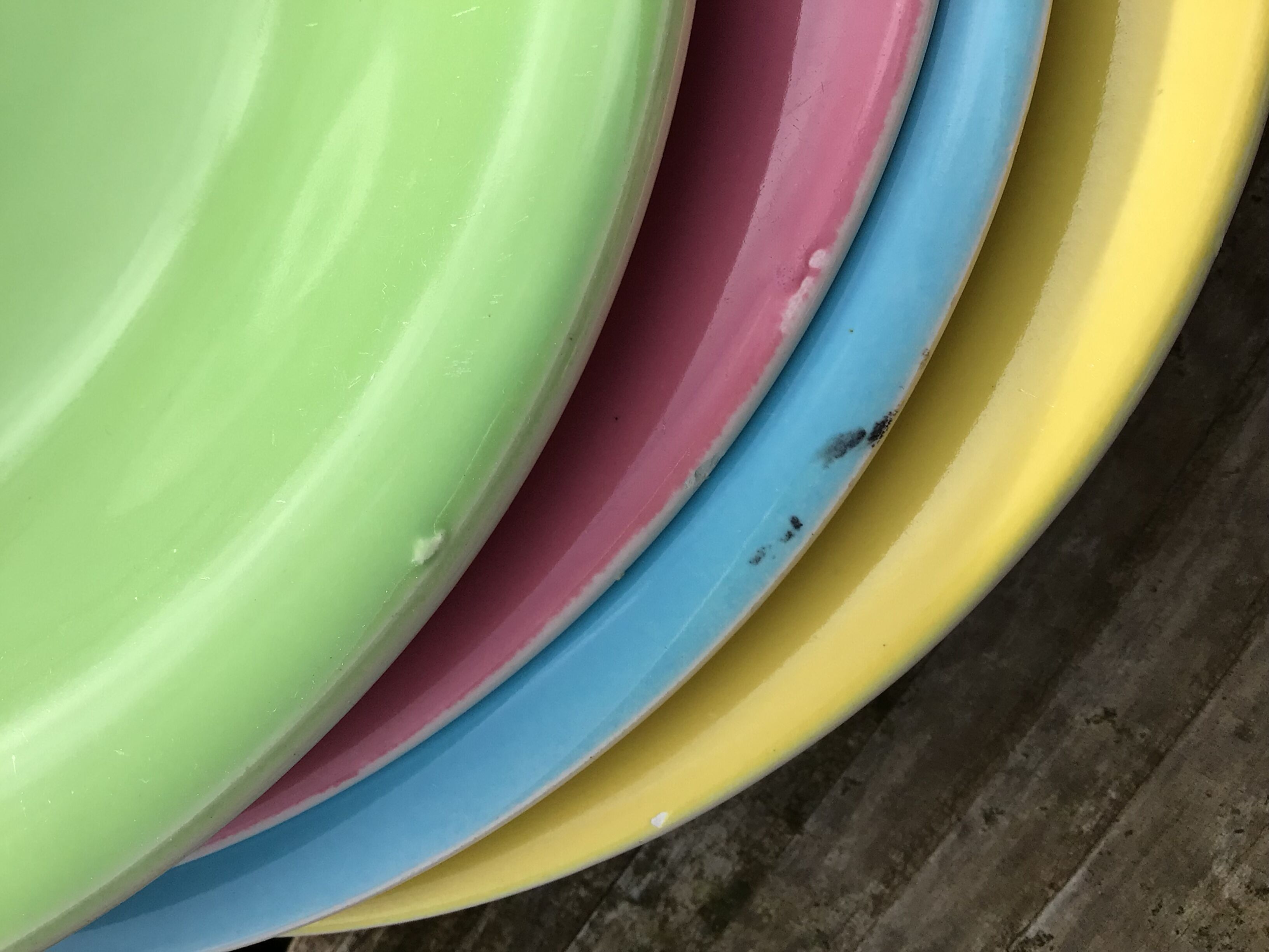 Set of 9 Salins dessert plates with multicolored earthenware cake dish