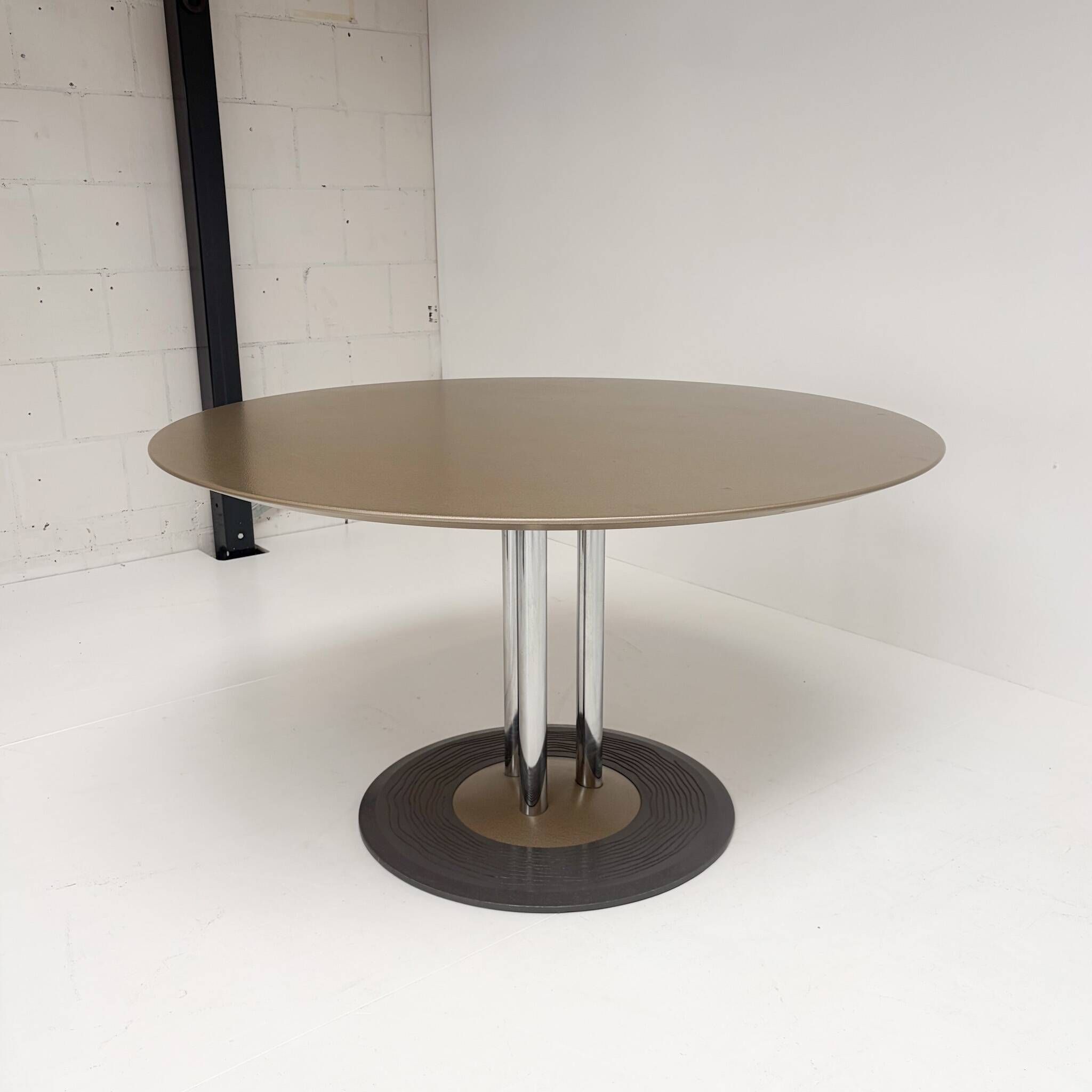 Trias dining table by Hugo de Ruiter for Leolux, 1990s