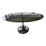 Vintage tulip table from the 1970s