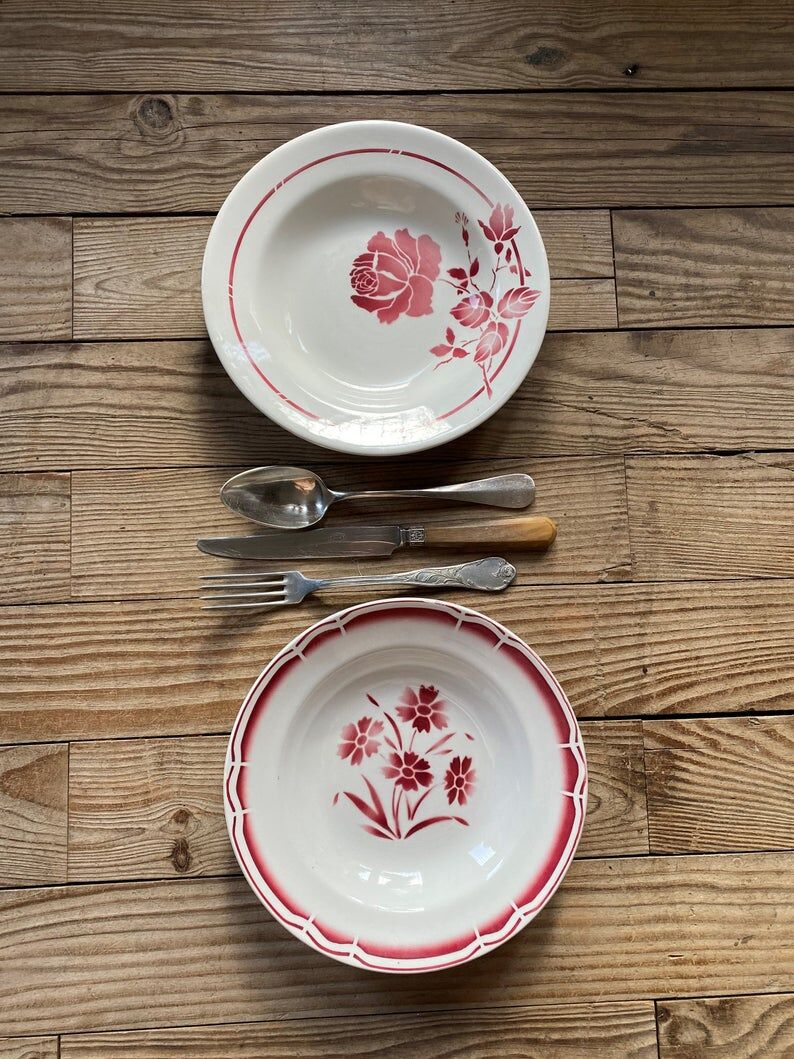 6 mismatched old hollow plates