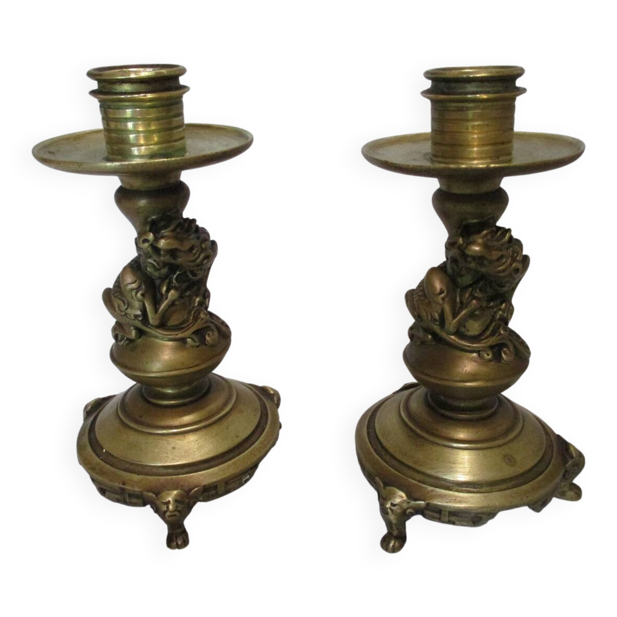 pair of Asian candlesticks from the 19th century in bronze