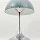 Rare lampe de table Panthella par Verner Panton avec base chromée et abat-jour gris