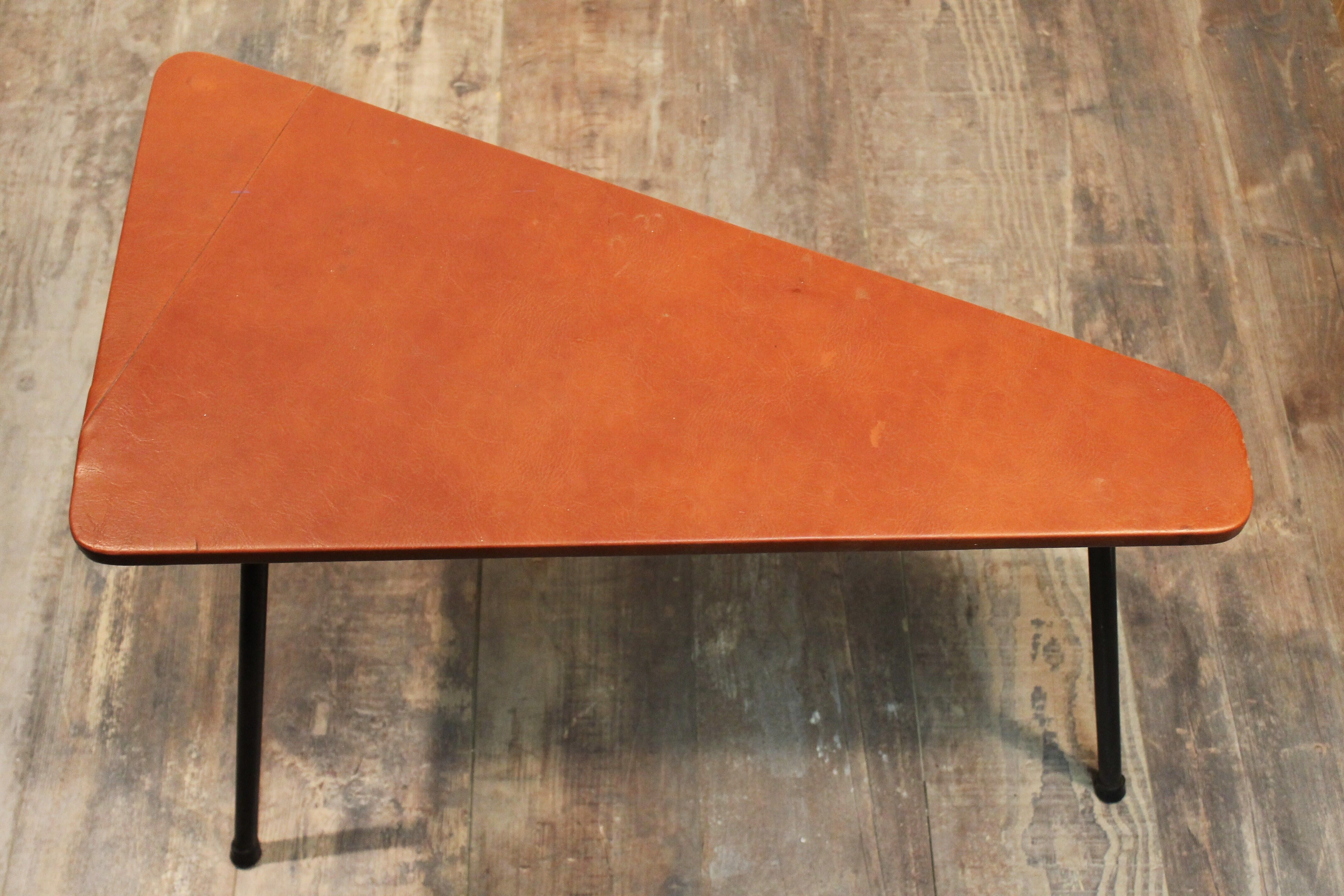 Table basse triangle des années 50