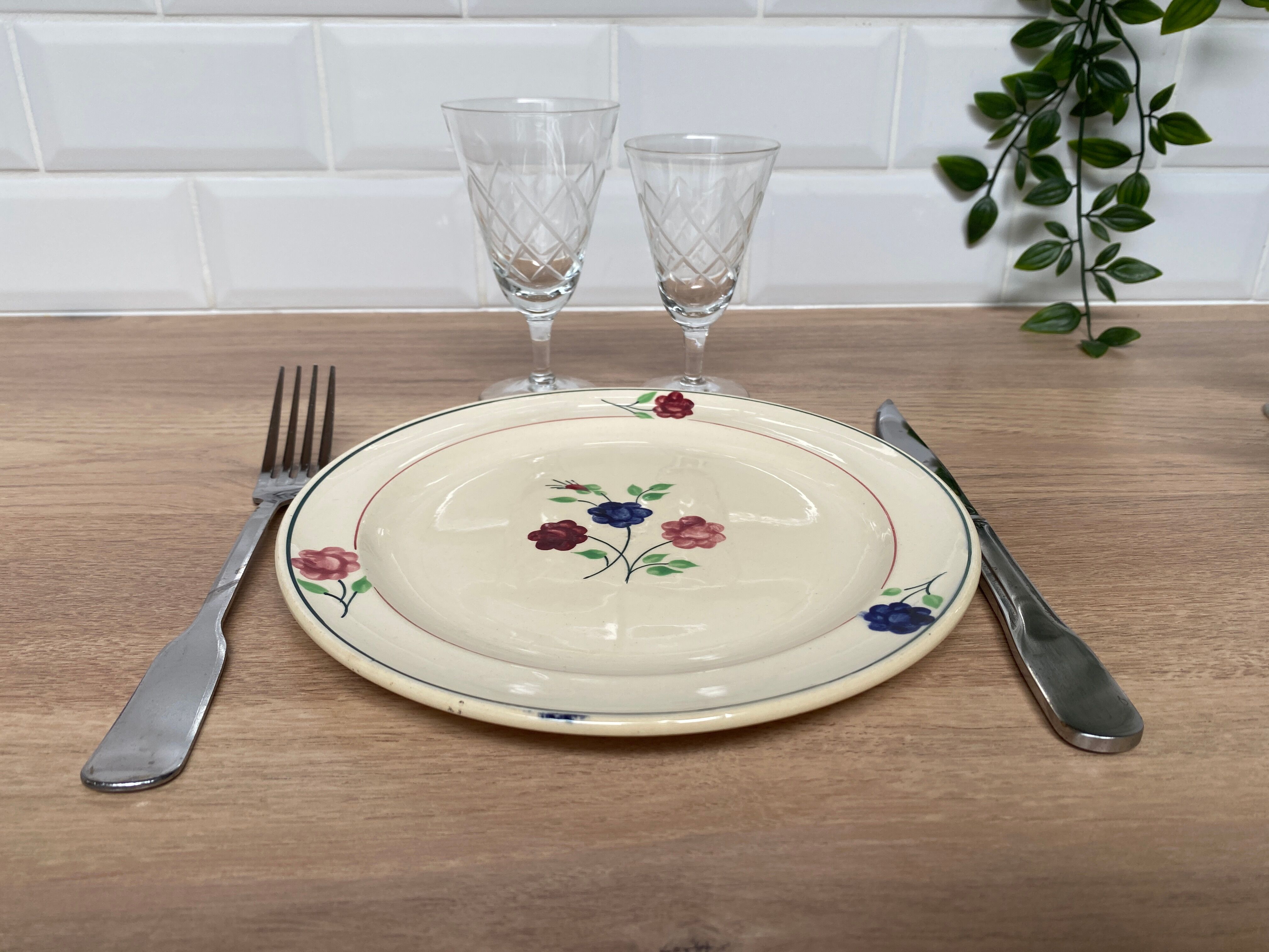 Set of 6 wine glasses