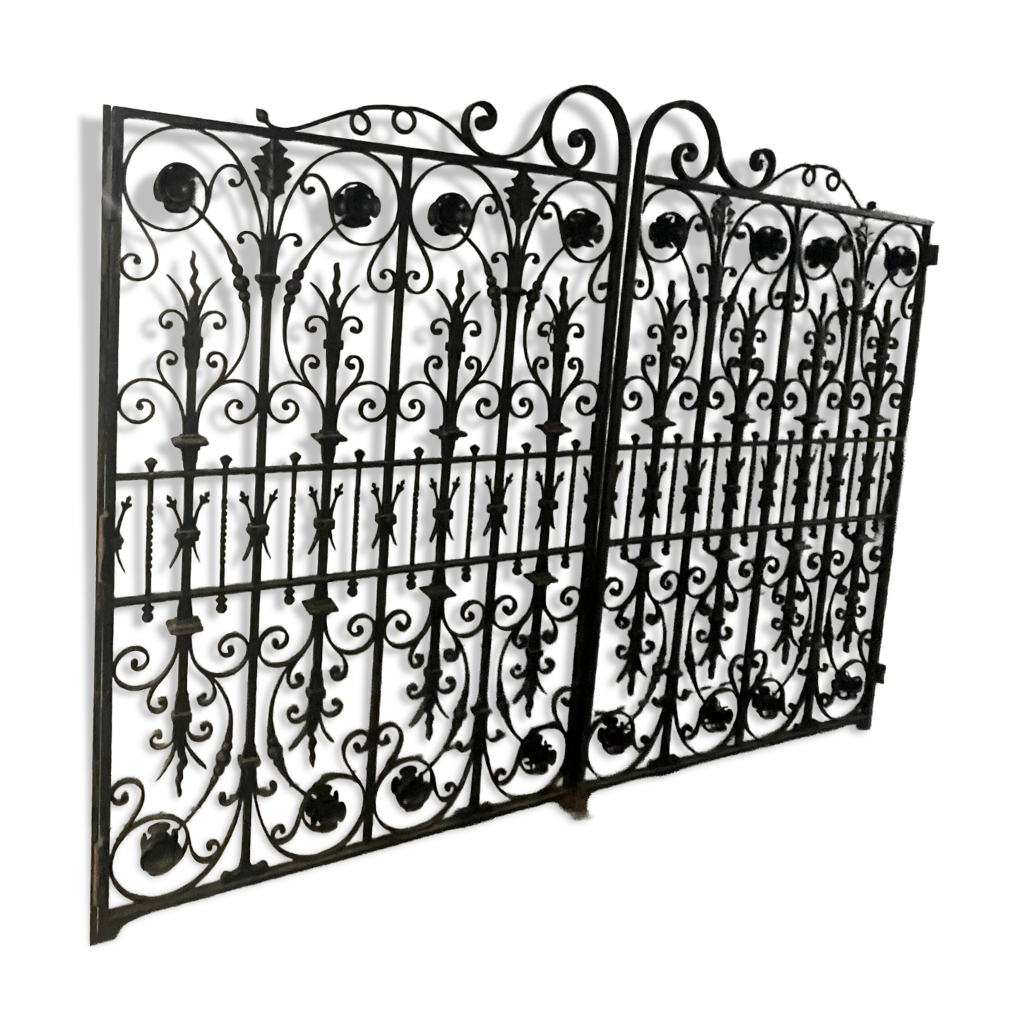 Séparateur d’intérieur grille double en fer forge de 1927