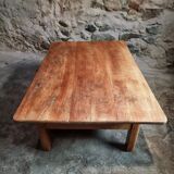 18th-century cherry wood coffee table with two drawers.