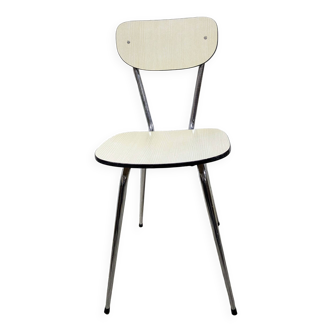 Chaise en formica