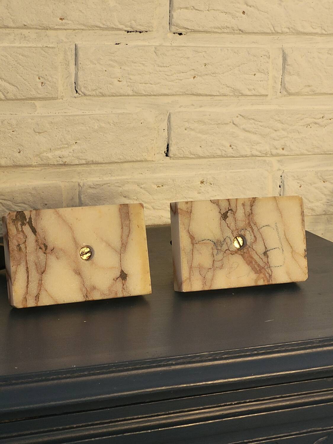 Squirrel bookend