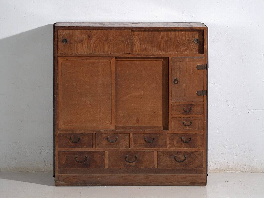 Antique Japanese storage chest – Meiji period (c.1868-1912) #48