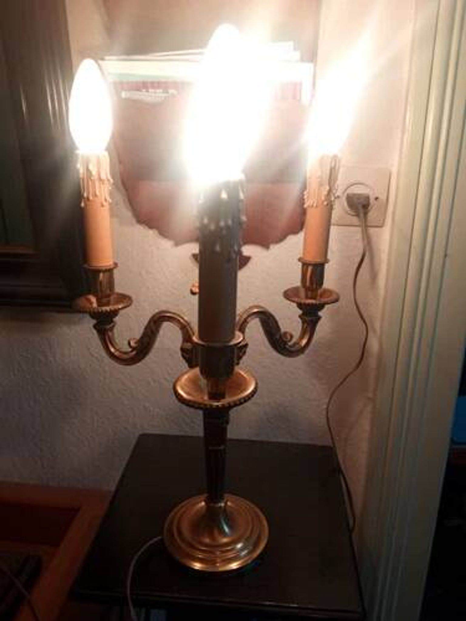 Antique 3-light table lamp in bronze in the Louis XVI style - 2 kg