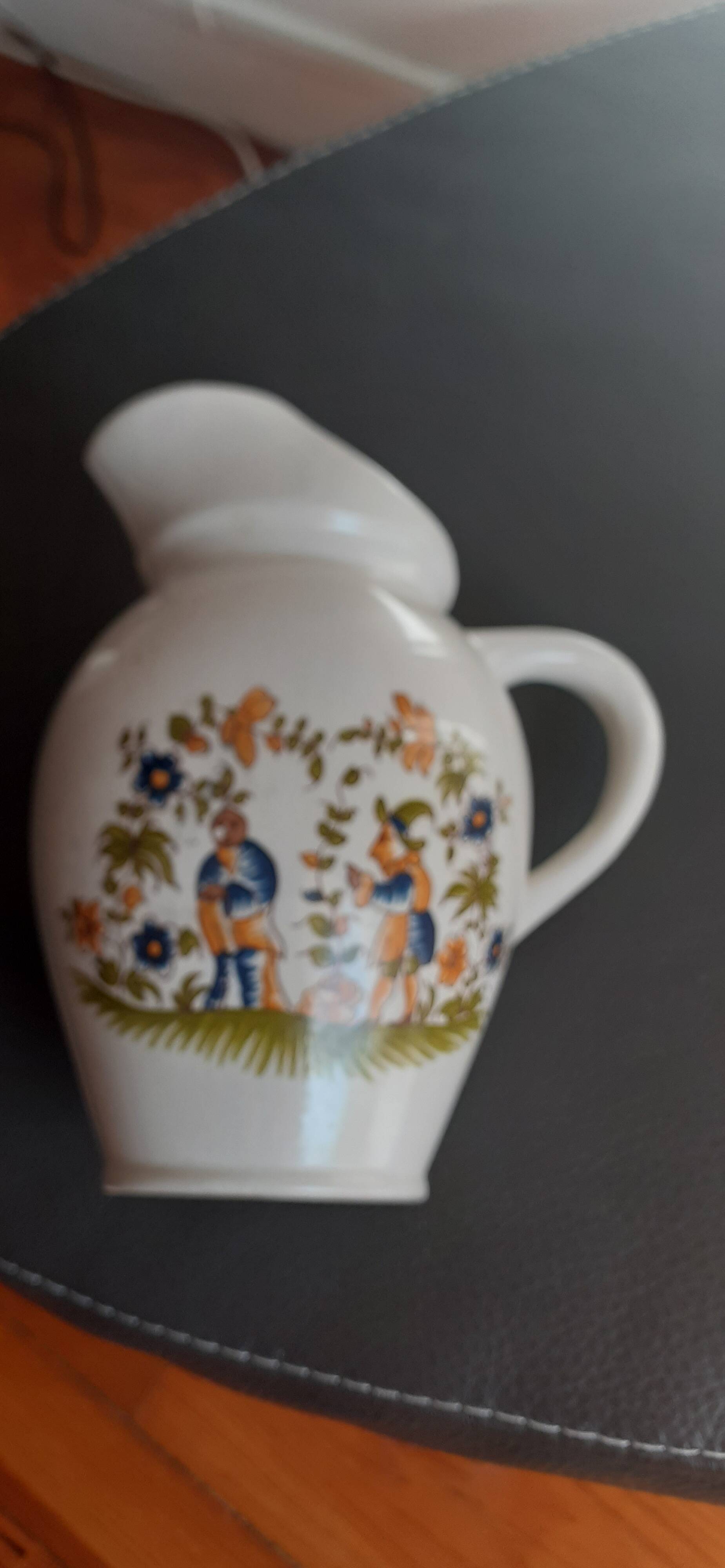 Water jug
