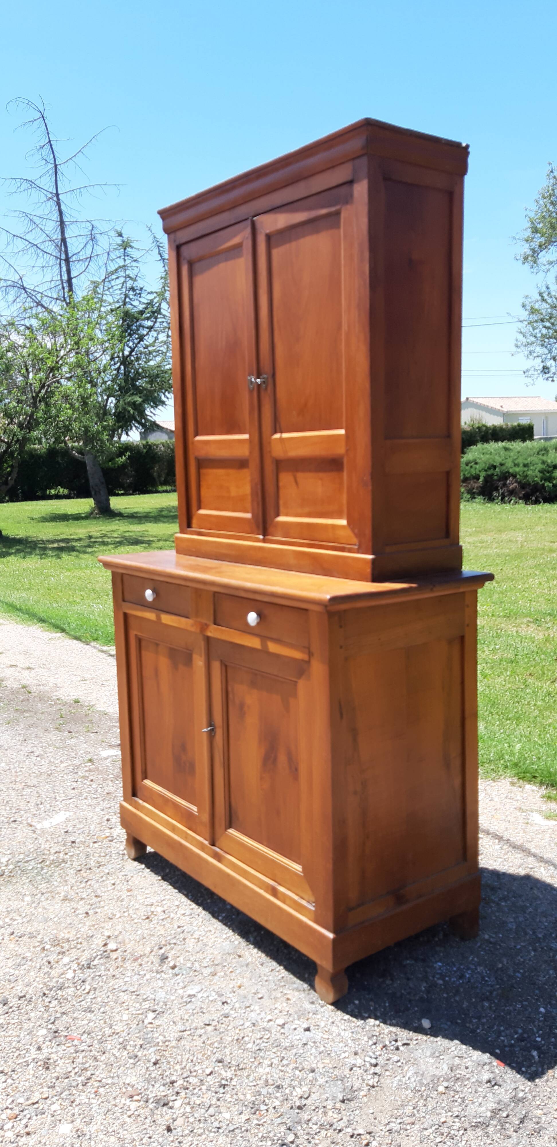 Vaissellier en Merisier 19th