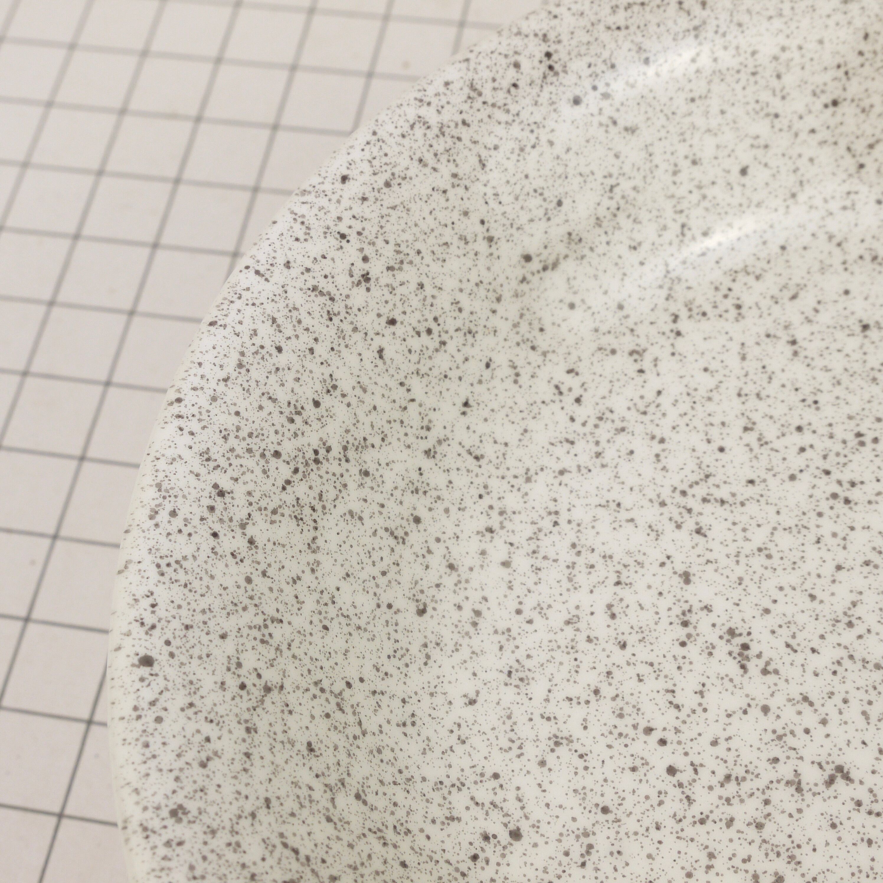 Six Ceraminter soup plates