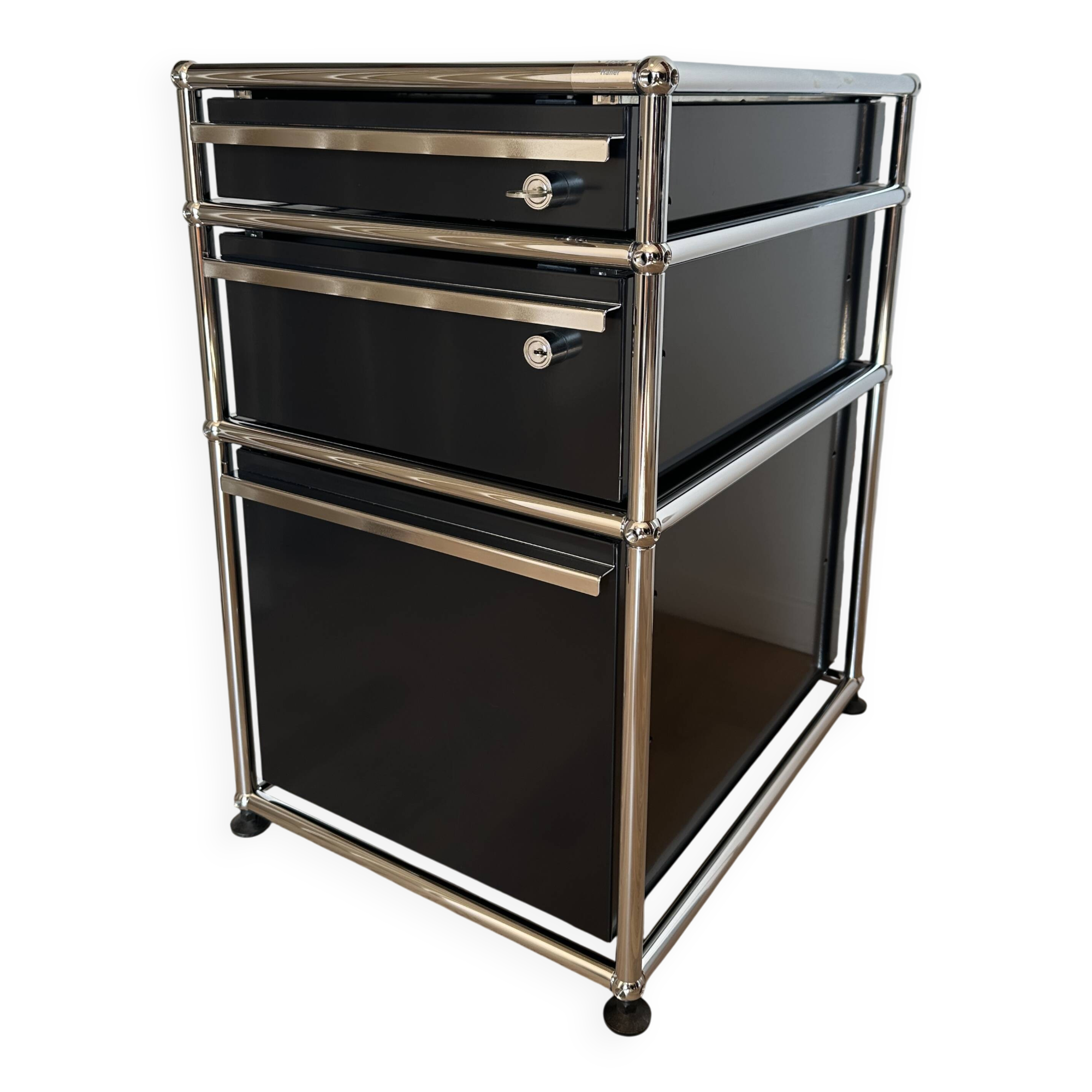 USM Haller cabinet in Graphite Black