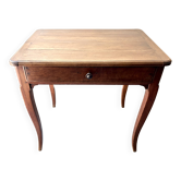 Secrétaire, table d’appoint Louis XV en bois fruitier
