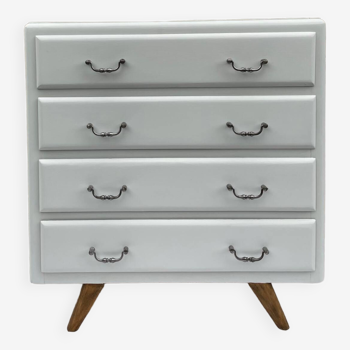 4 drawer chest of drawers