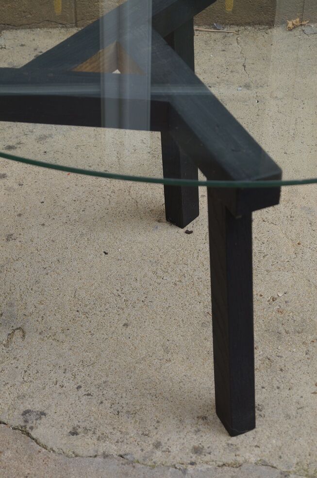 Tripod coffee table 1950