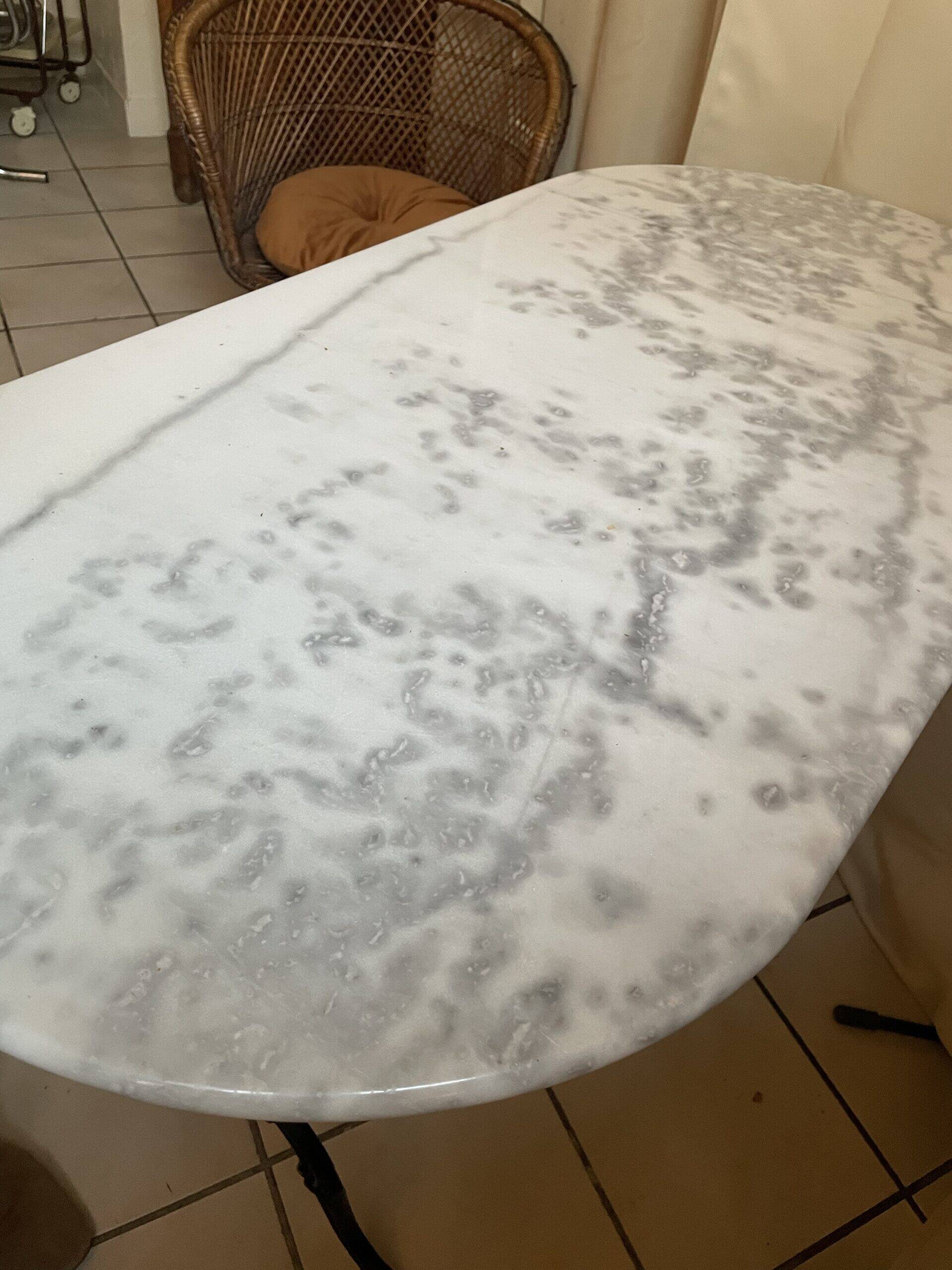 Bistro table in marble