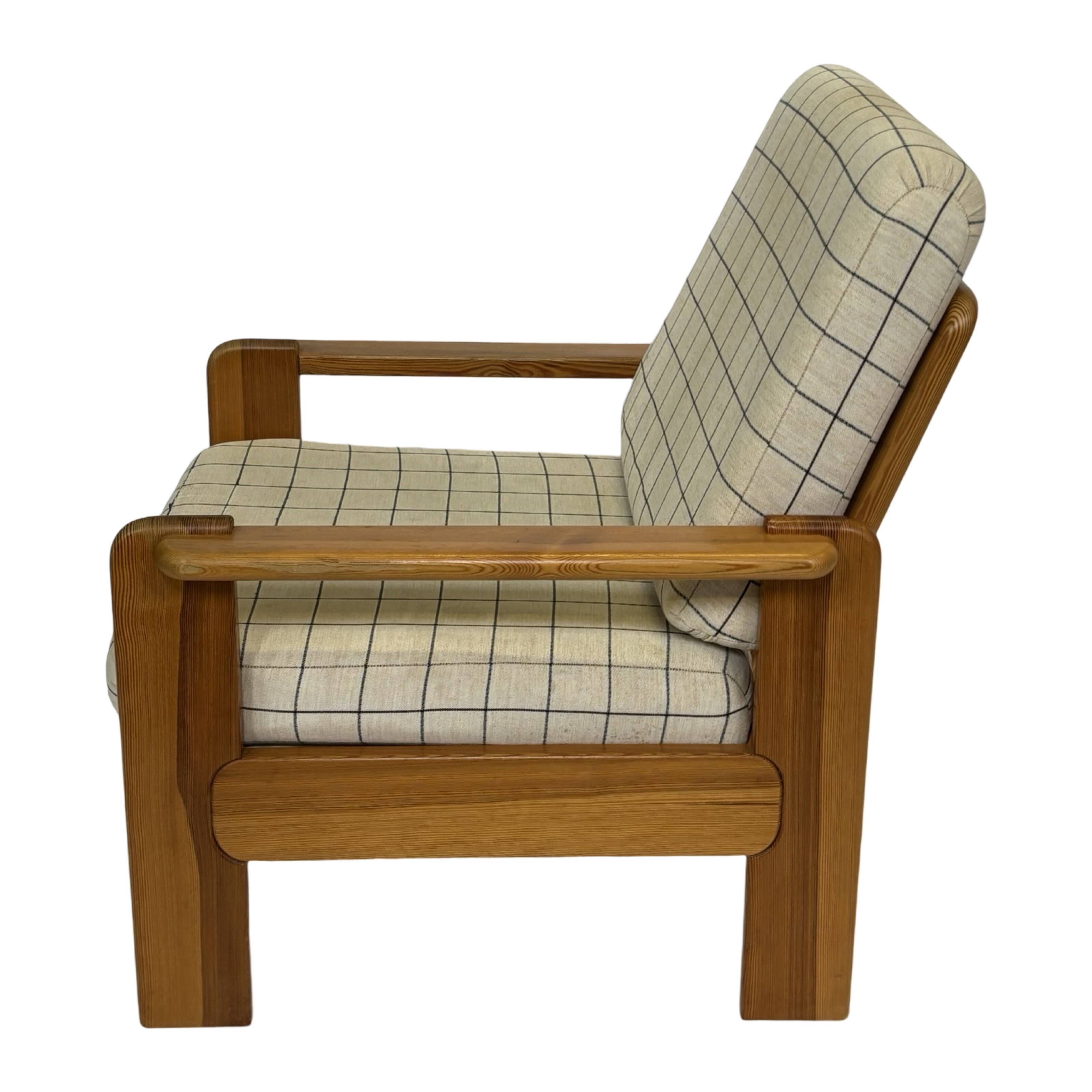 Vintage armchair set of 2 pinewood pine 70s design