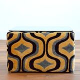 Vintage Italian design side table / pouf from the 1970s