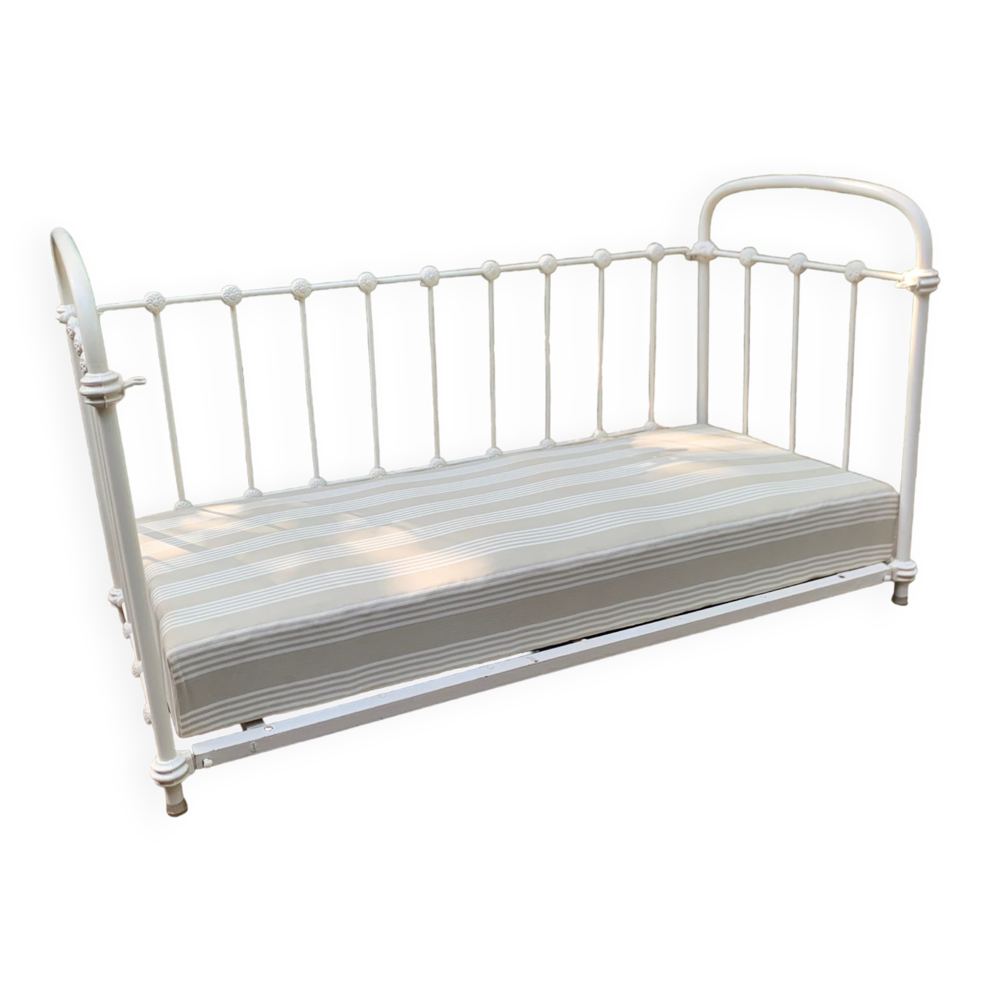 Wrought iron sofa bed with box spring.
