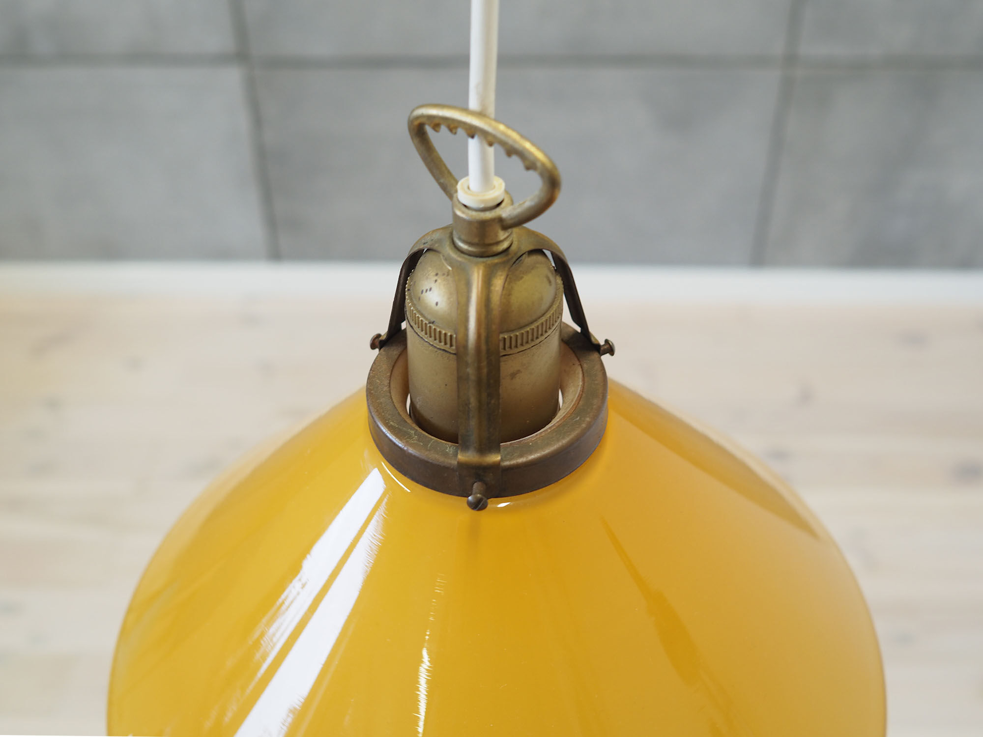 Suspension, design danois, années 1960, fabriquée par Soholm