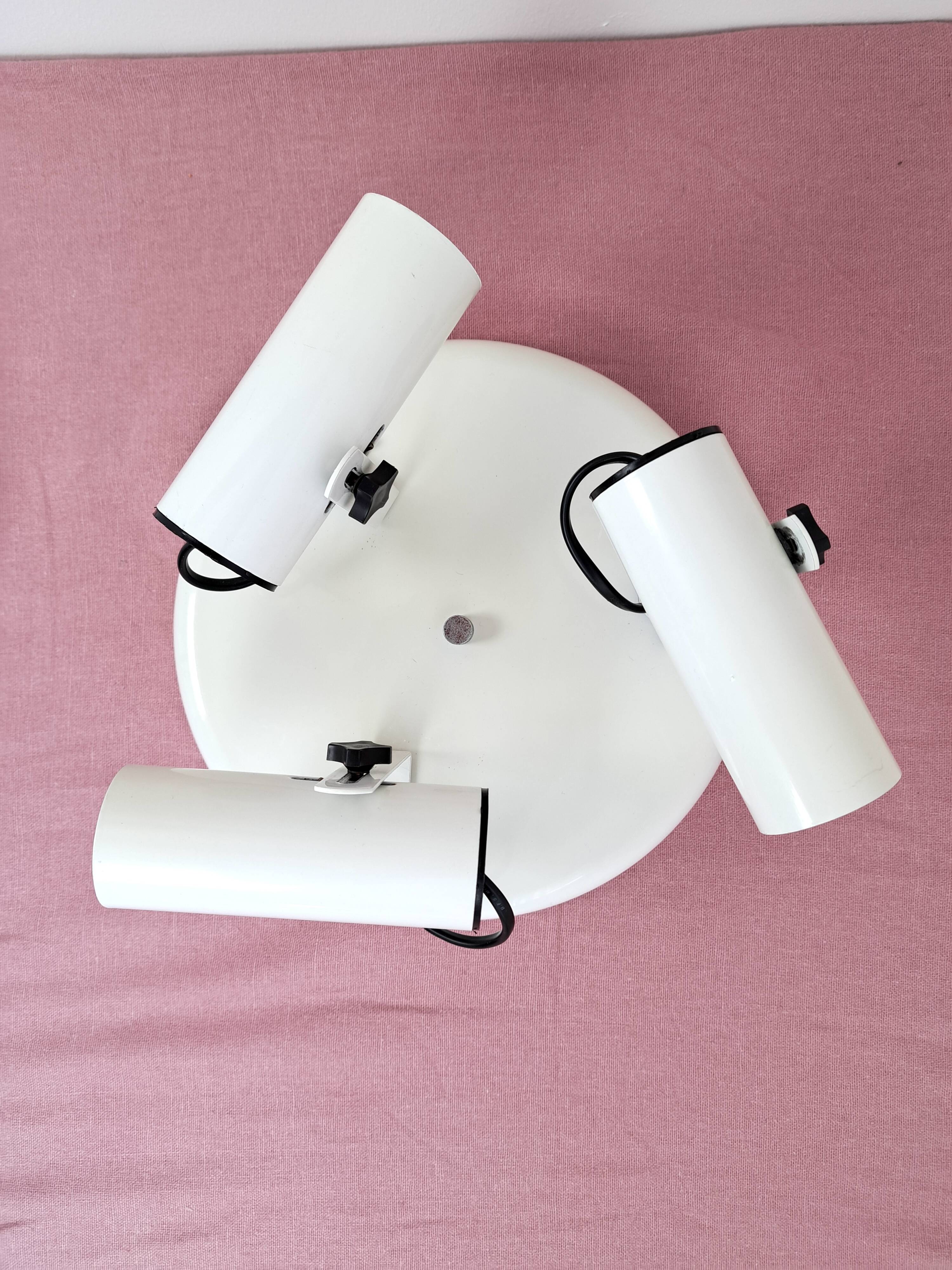 White ceiling light with 3 spotlights made in Italy, space age design