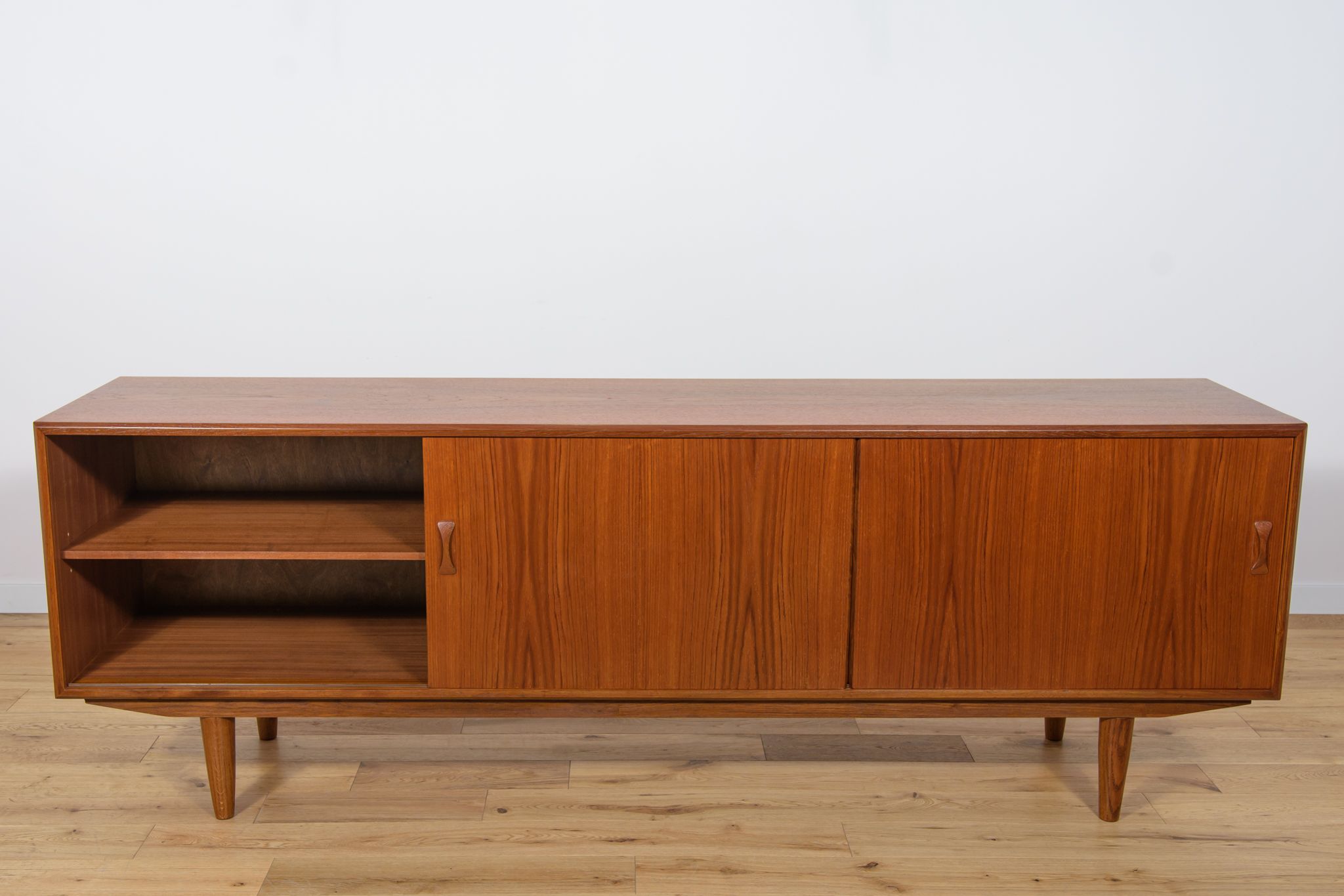 Enfilade en teck de Clausen & Son, années 1960