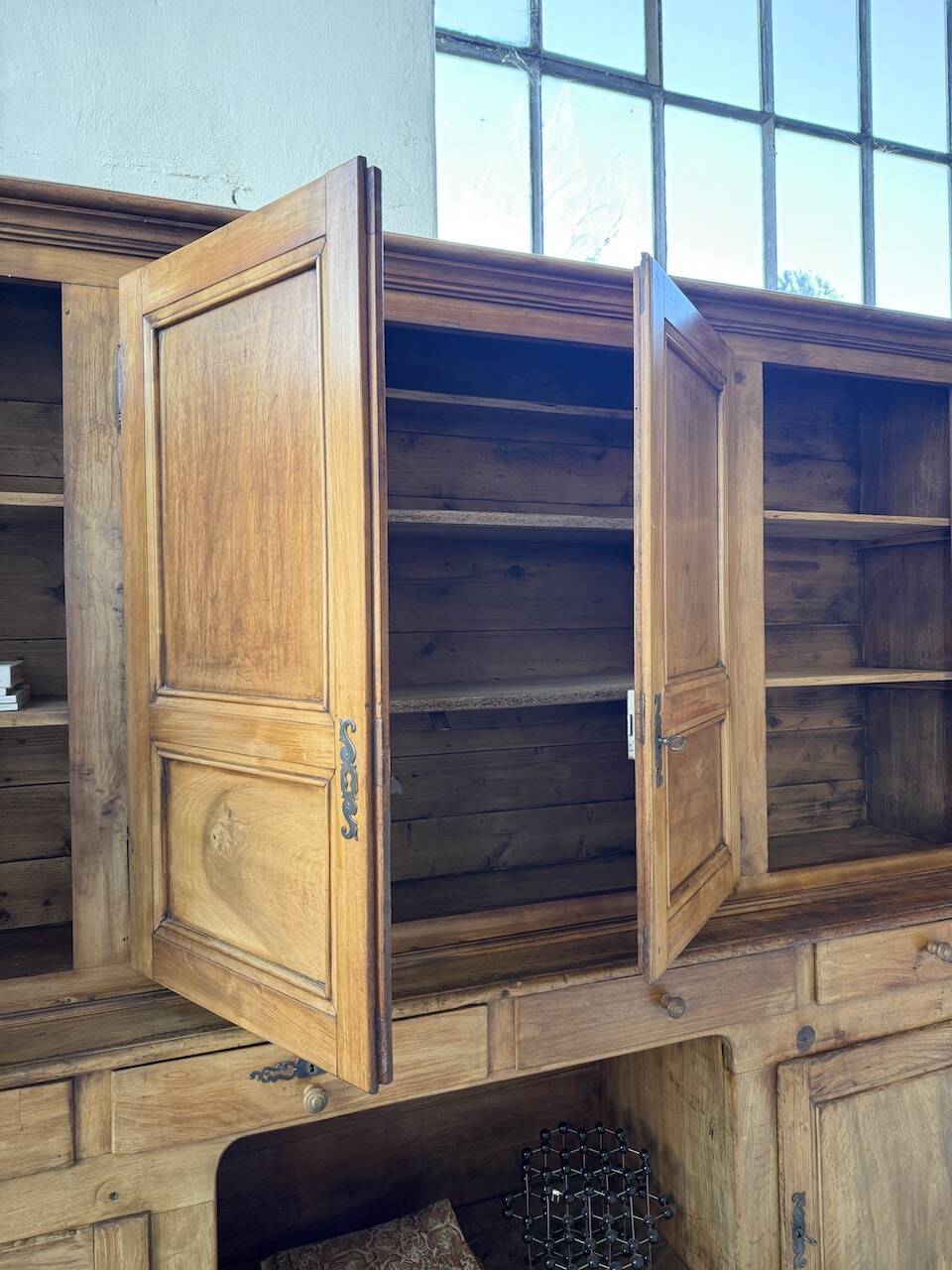 Mountain walnut furniture XXL 1900