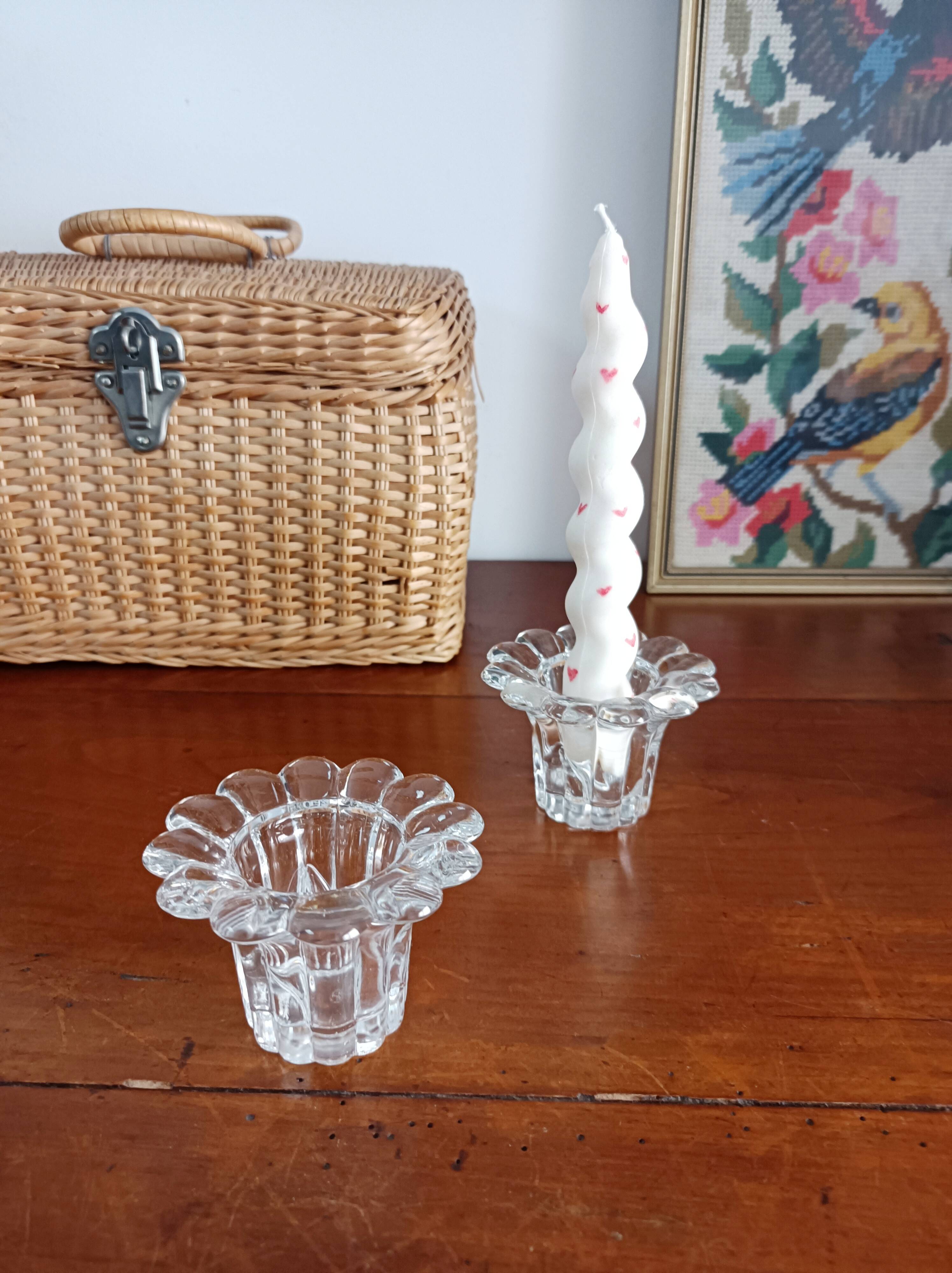 Set of 2 glass candle holders