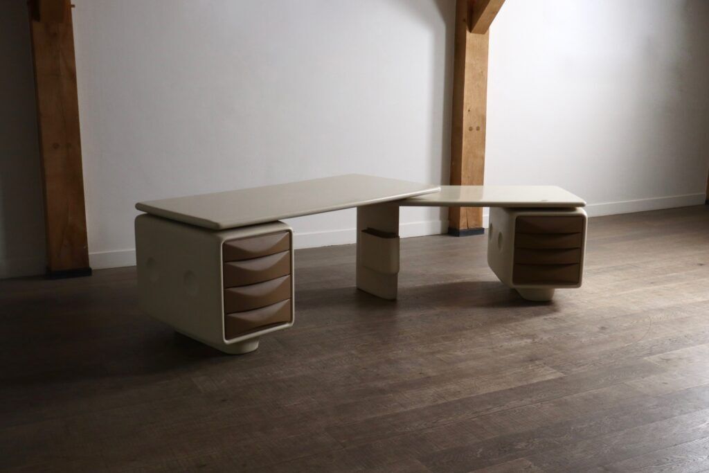 Ernest Igl Jet corner desk for Wilhelm Werndl, 1970s